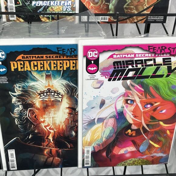 Batman 112-117 Fear State Alpha & Omega, FS Miracle Molly, FS Peacekeeper Lot - Picture 5 of 7